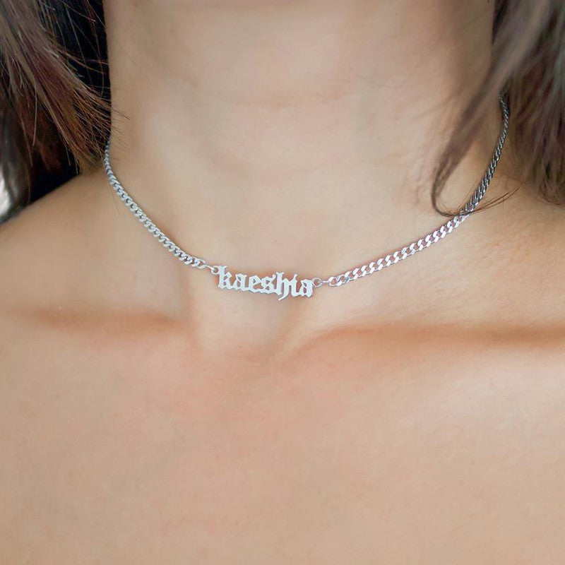 Collana targhetta