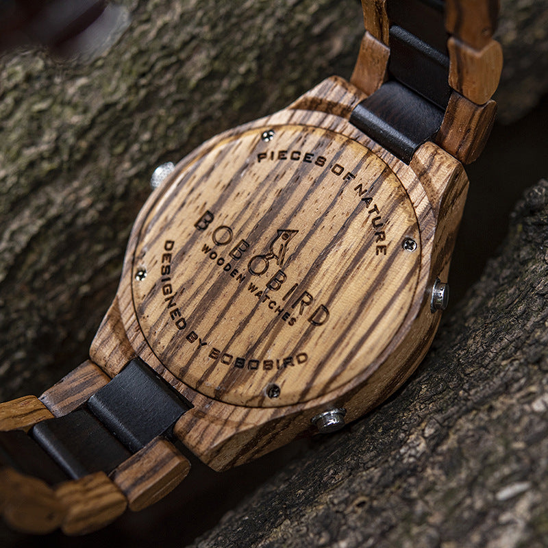Orologio in legno casual