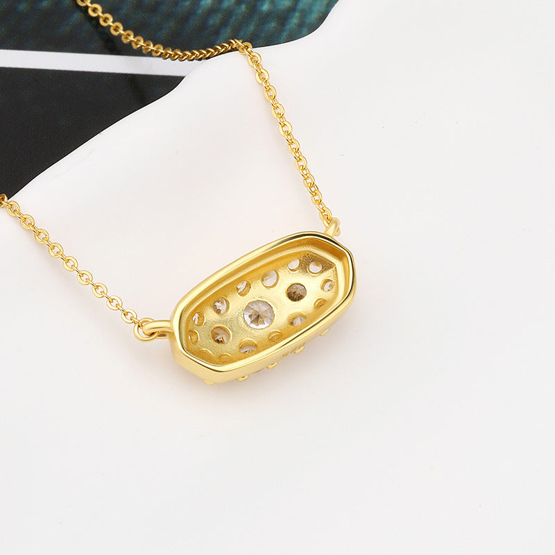 Collana corta geometrica