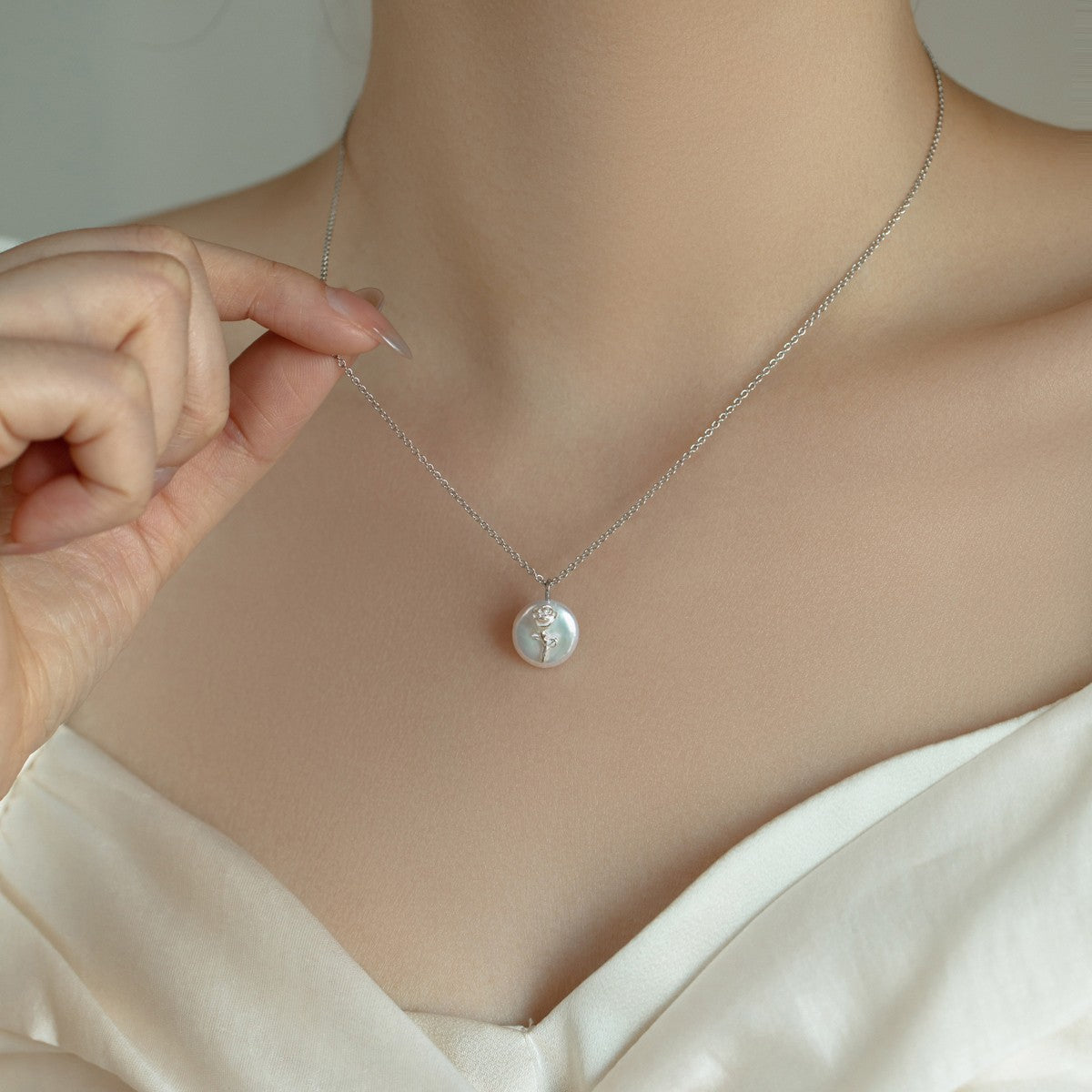 Collana ipoallergenica