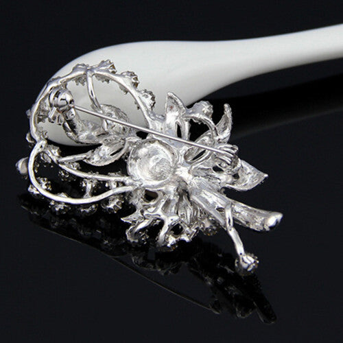 Spilla fiore perla strass