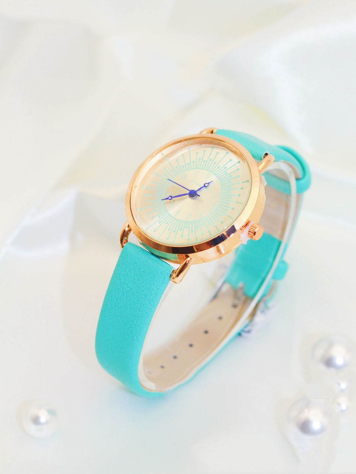 Orologio da donna con cinturino al quarzo