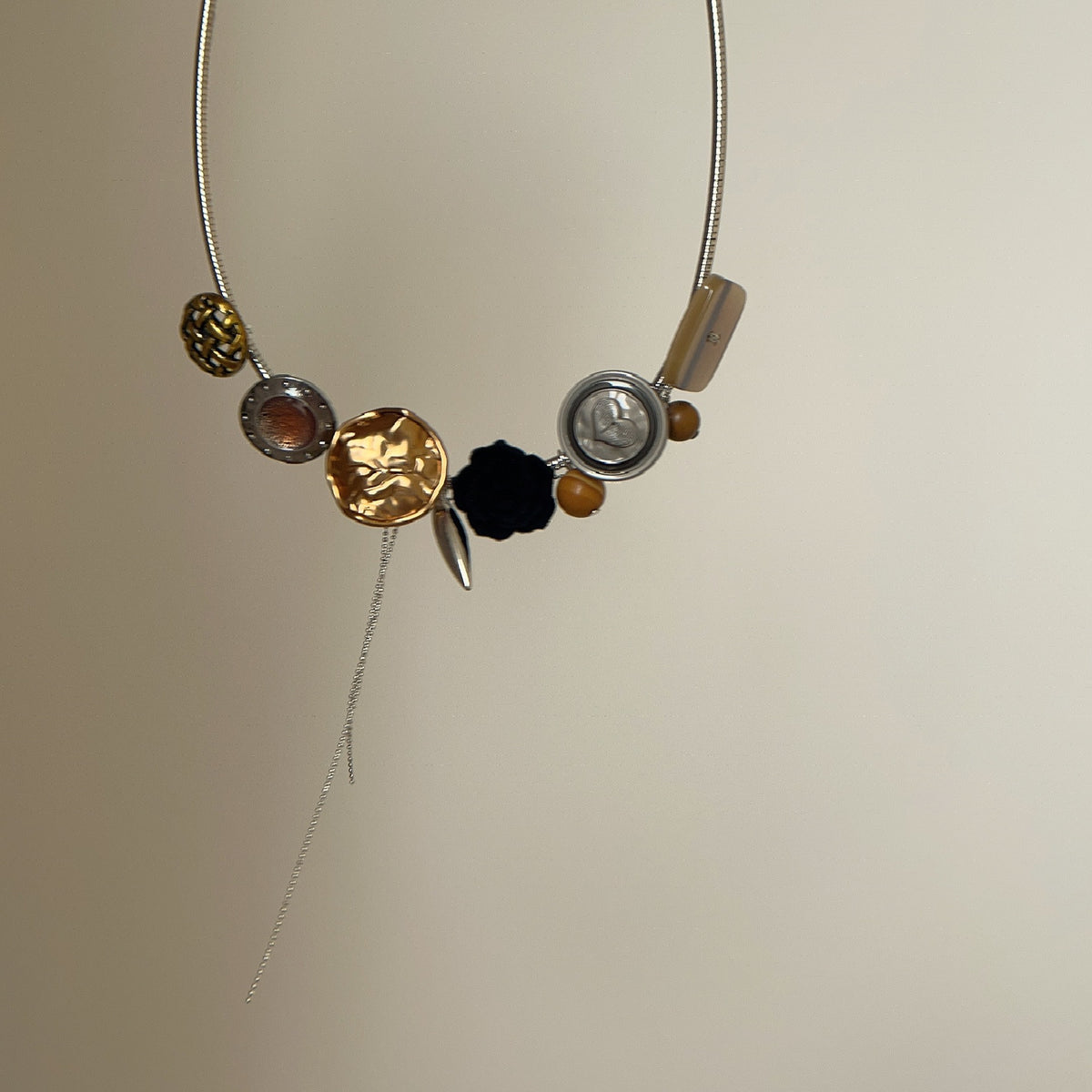 Collana intrecciata cuore vintage