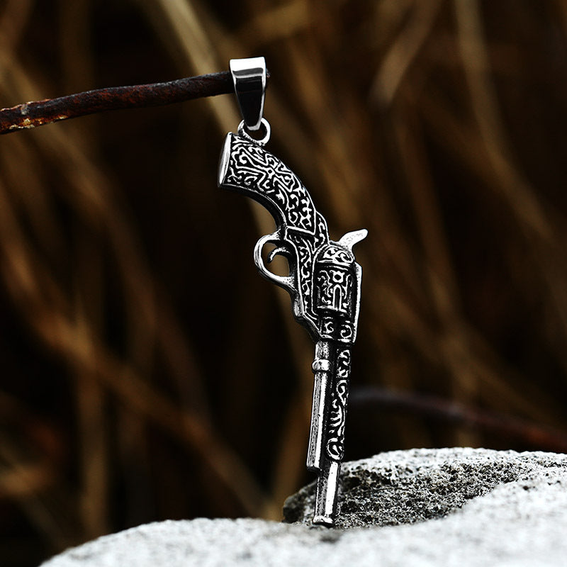 Collana titanio ciondolo