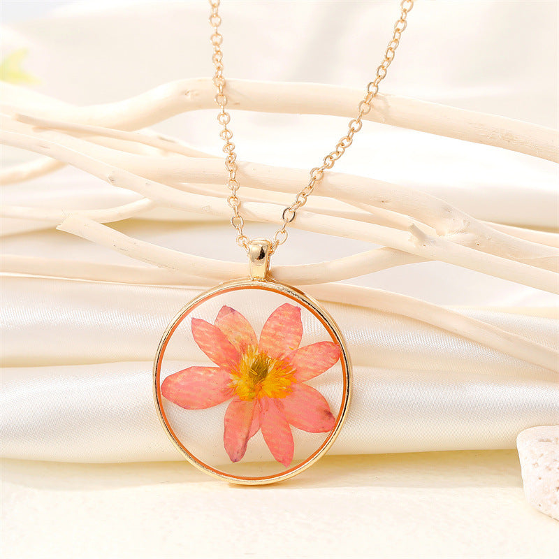 Collana fiori secchi rotondi