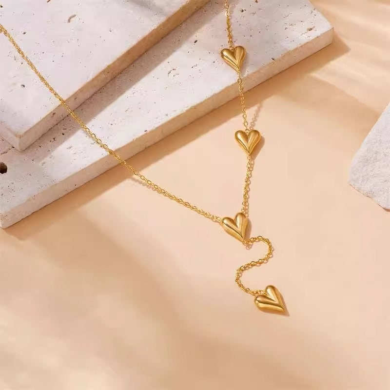 Collana cuore con nastrino