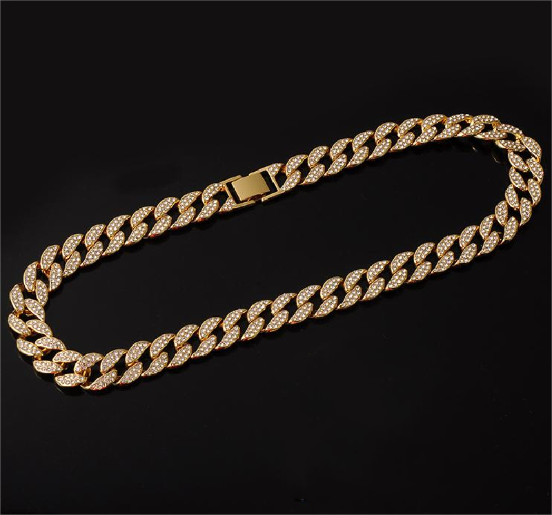 Set collana, bracciale e orologio