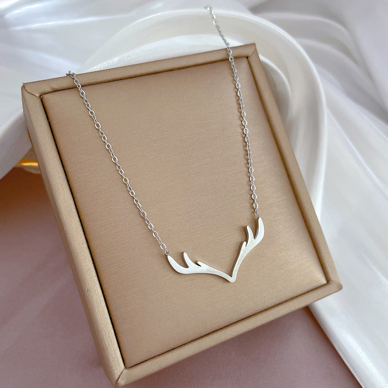 Collana Cervo