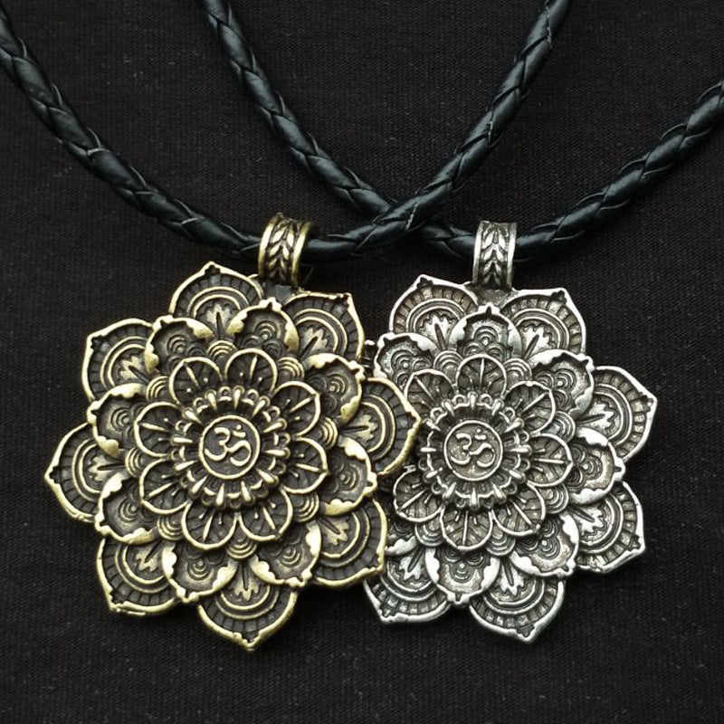 Collana mandala fiore reversibile