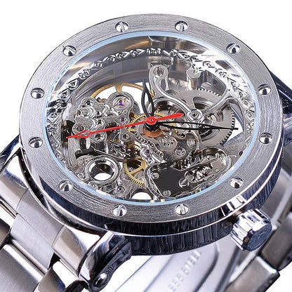 Orologio con fondello trasparente