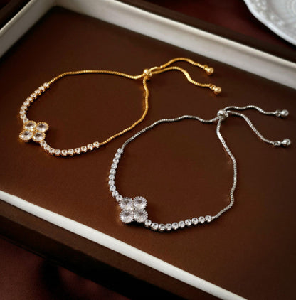 Bracciale fiore quattro petali