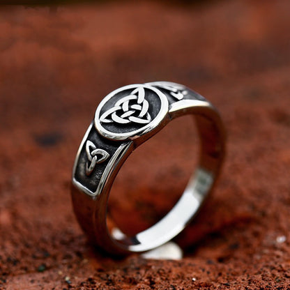 Anello titanio retrò ornamentale da uomo