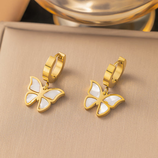 Collana farfalla e conchiglia