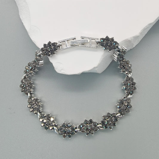 Braccialetto strass stile romano geometrico