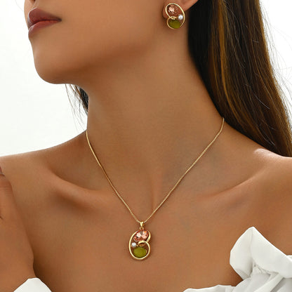 Orecchini e collana intarsiata