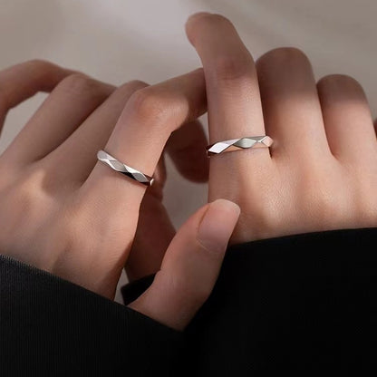 Anello minimalista di coppia