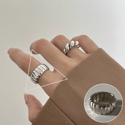 Anello aperto geometrico argento