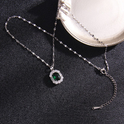 Collana titanio smeraldo