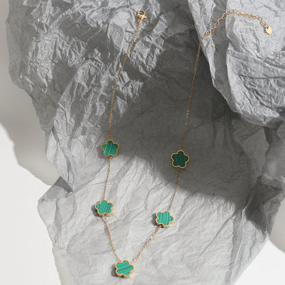 Collana choker fiori