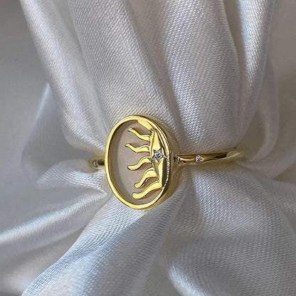 Anello sole conchiglia strass