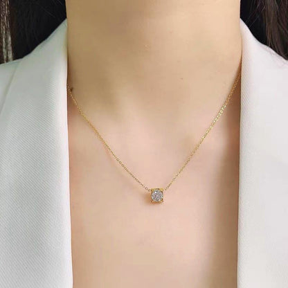 Collana solitario diamante