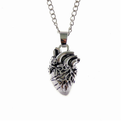 Collana teschio e cuore anatomico