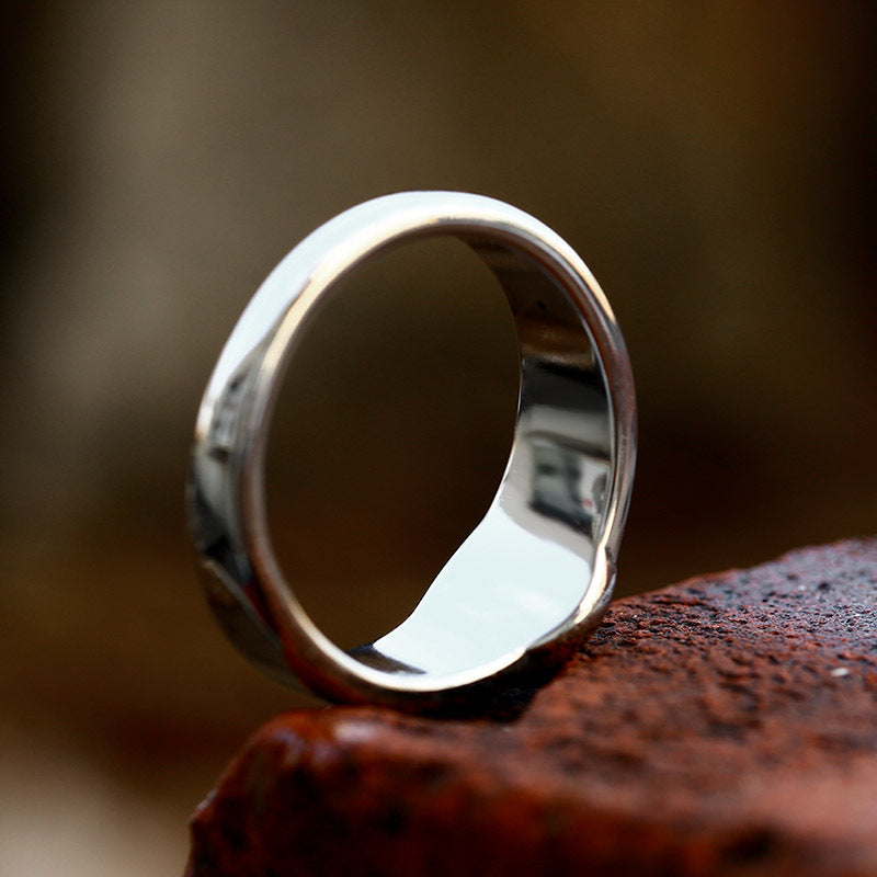 Anello titanio retrò ornamentale da uomo