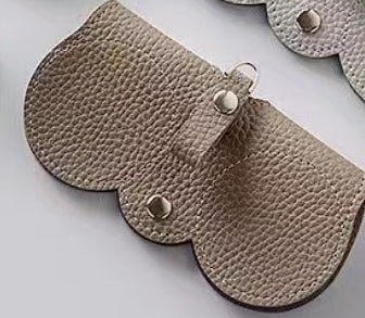 Custodia PU con clip