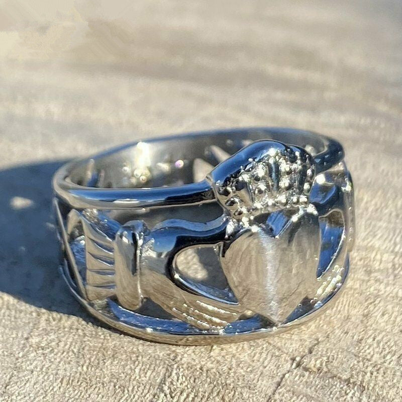 Anello argento inciso fatto a mano
