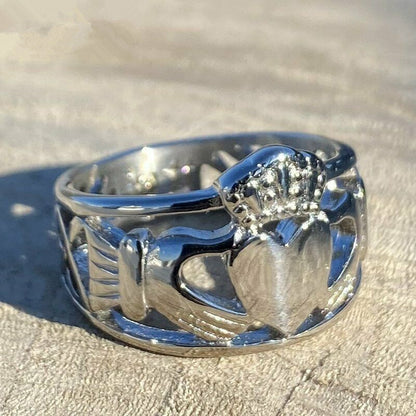 Anello argento inciso fatto a mano