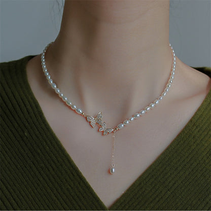 Collana farfalla con perla vintage