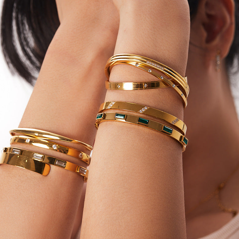Bracciale titanio stile retrò