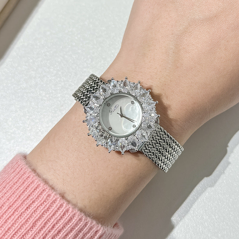 Orologio da donna con diamanti