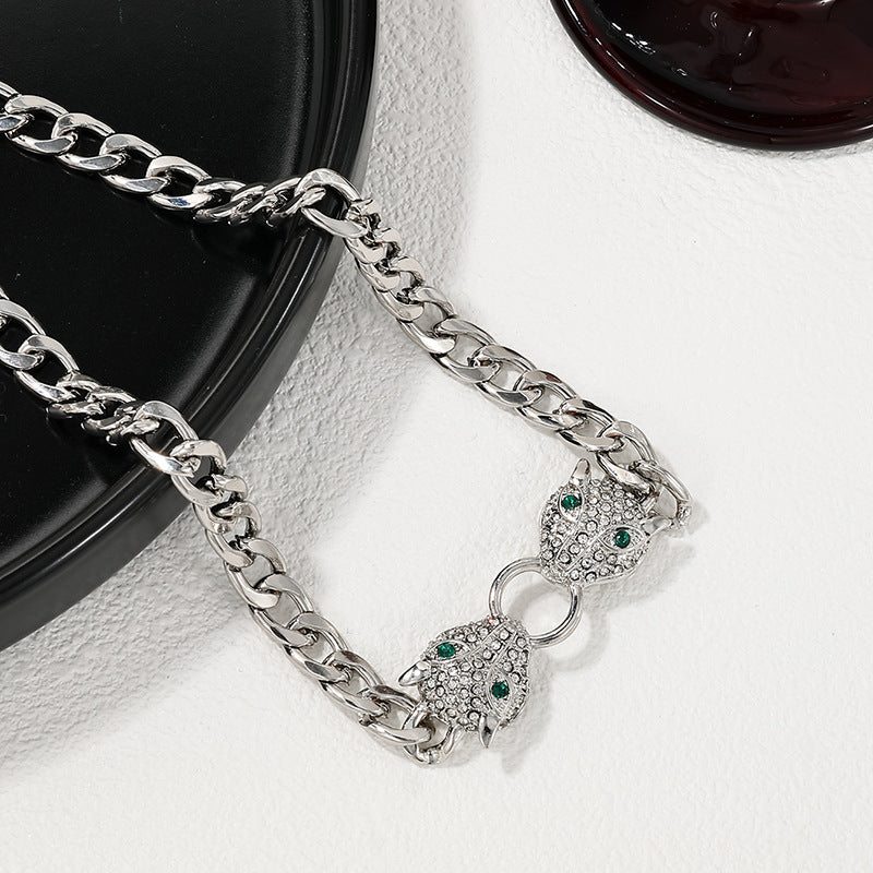 Collana leone smaltata
