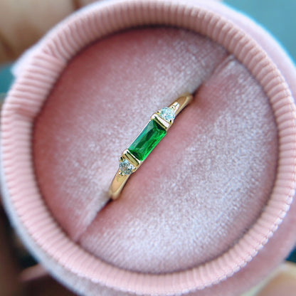 Anello fidanzamento geometrico