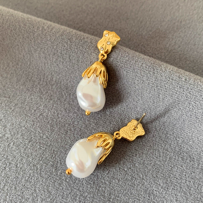 Orecchini barocchi perle foglia d'oro