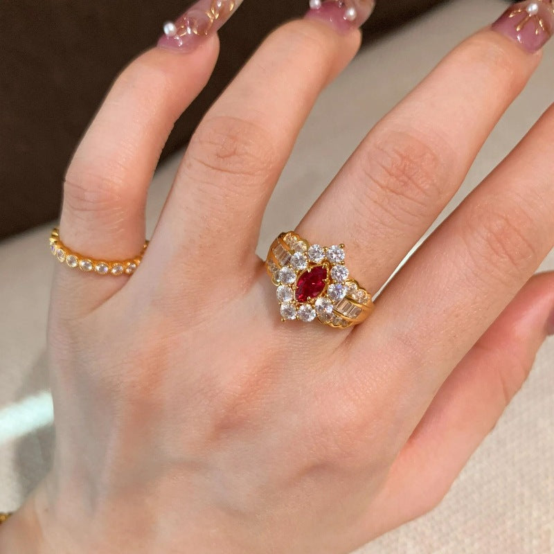 Anello occhio di cavallo rosso