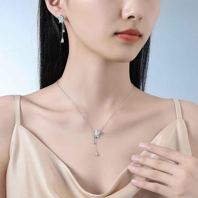 Collana Farfalla Luminescente