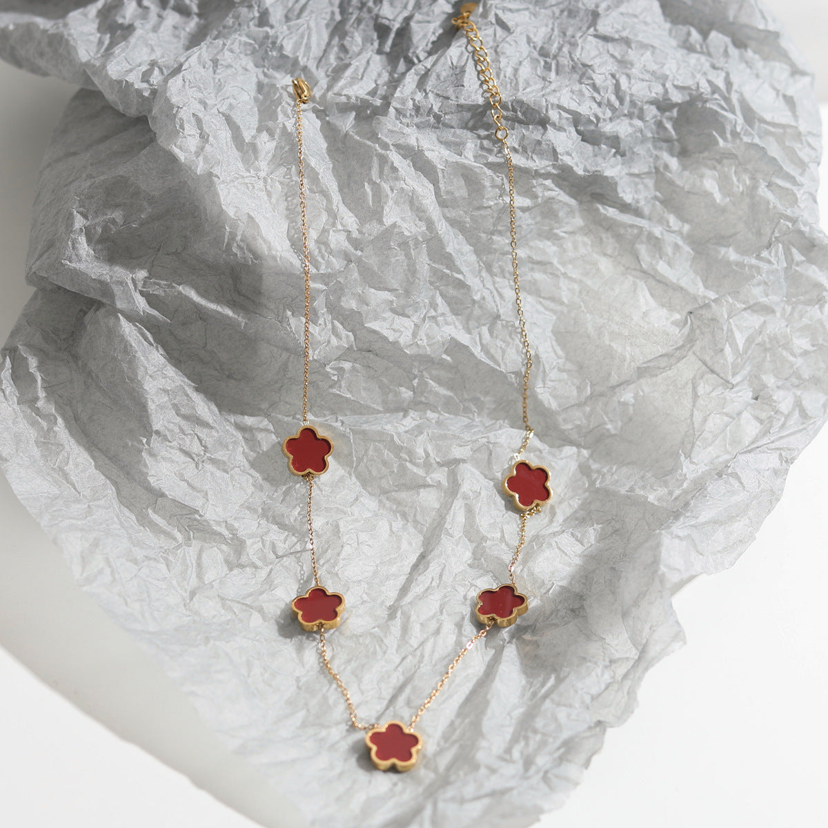 Collana choker fiori