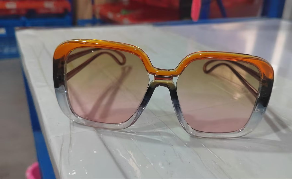 Occhiali da sole sfumati oversize