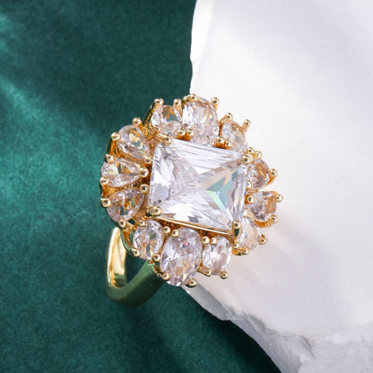 Anello quadrato zircone intarsiato rame