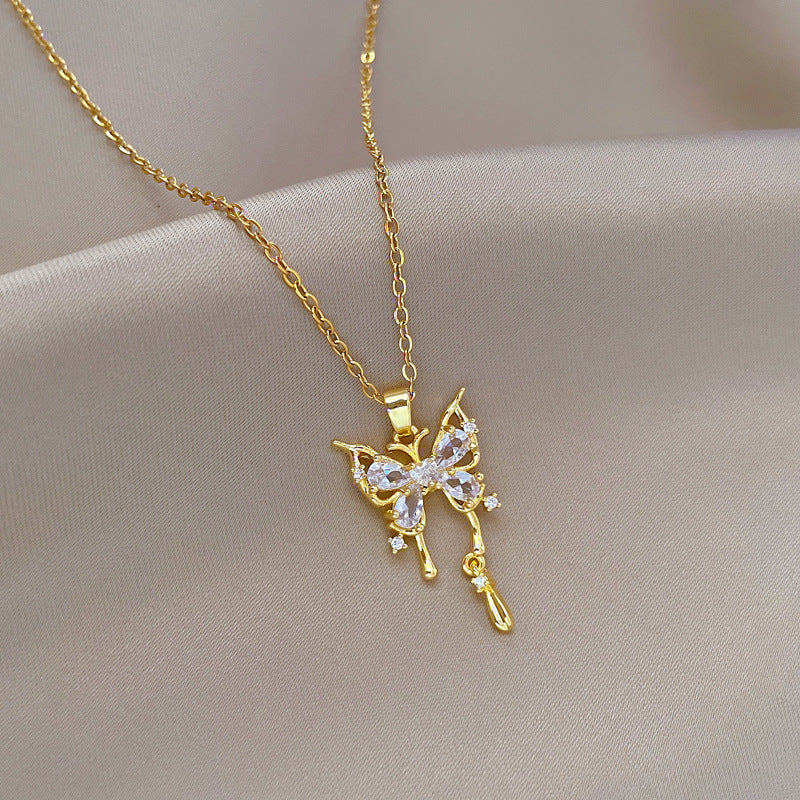 Collana farfalla pendente a goccia