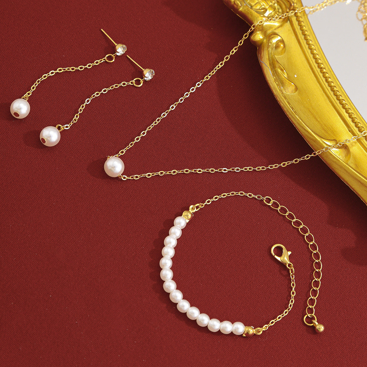 Collana perle e croce