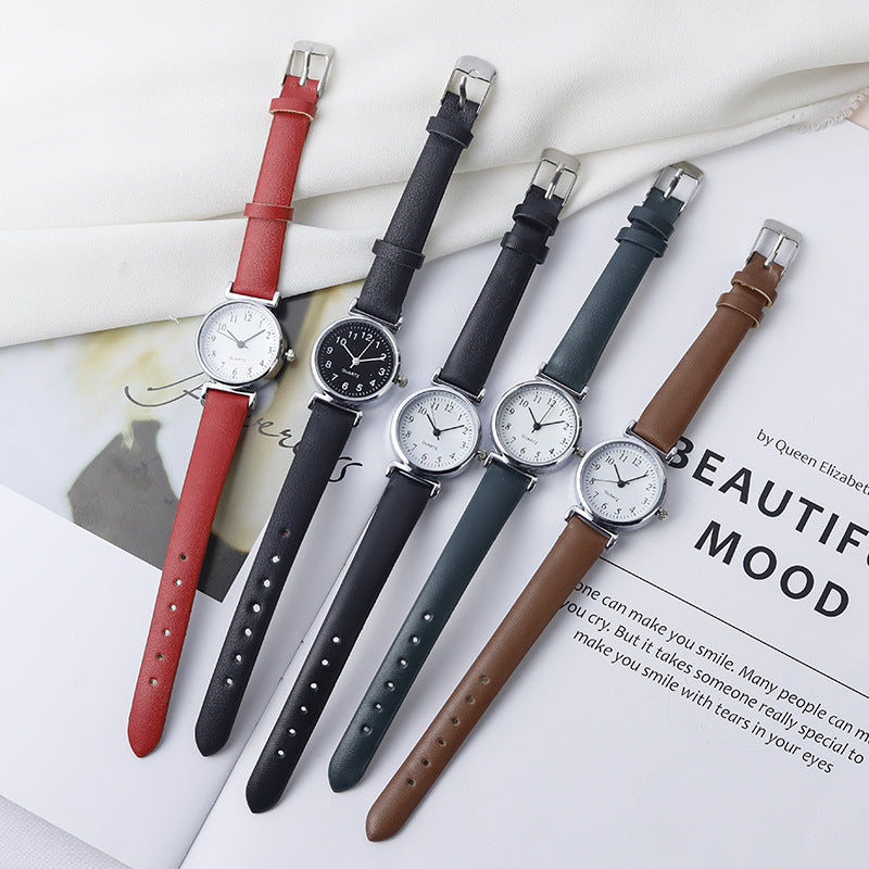 Orologio digitale minimalista quadrante piccolo