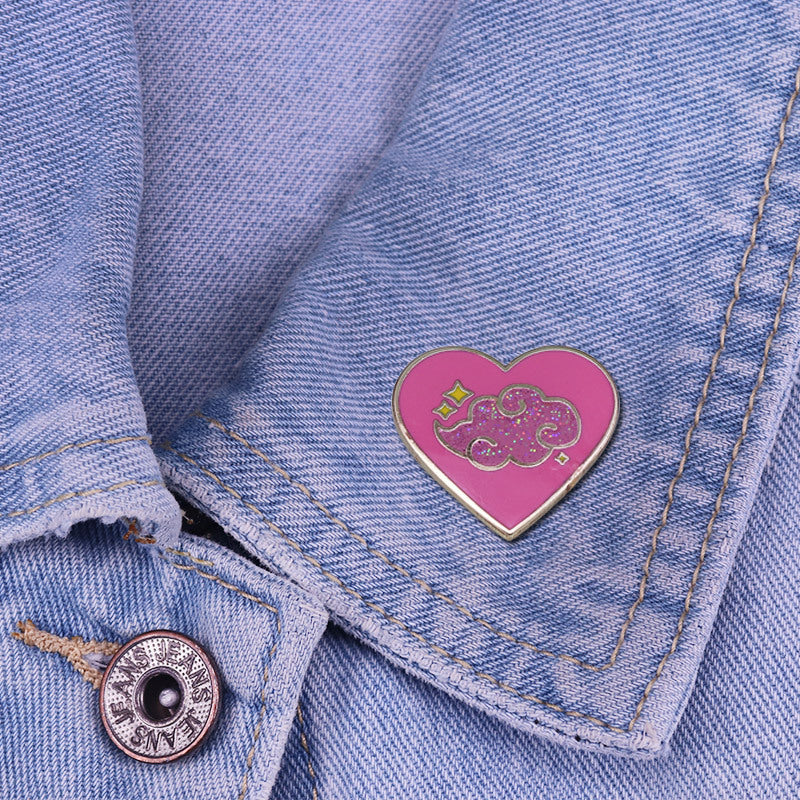 Spilla cuore glitter distintivo