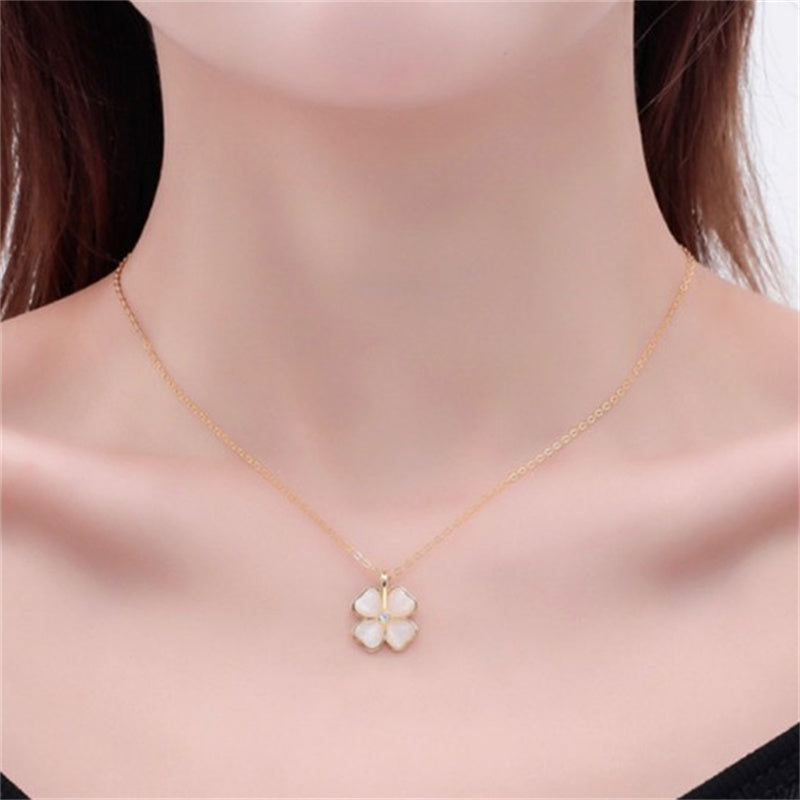Collana geometrica da clavicola