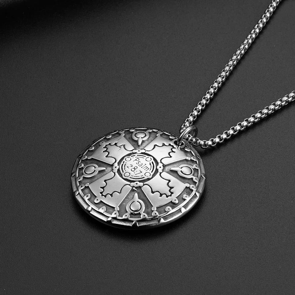Collana in acciaio inox pendente