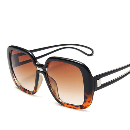 Occhiali da sole sfumati oversize