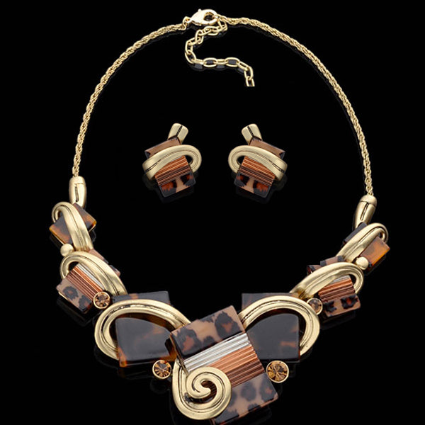 Collana geometrica pietre