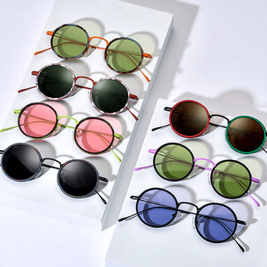 Occhiali da sole alla moda